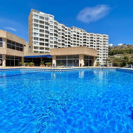 Beachfront Luxe 1 By Gloove Apartment